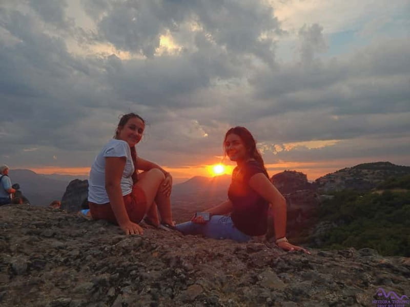 Meteora: Majestic Sunset Tour & Monasteries with Local Guide - Who should book this sunset monasteries tour, and who should consider alternatives