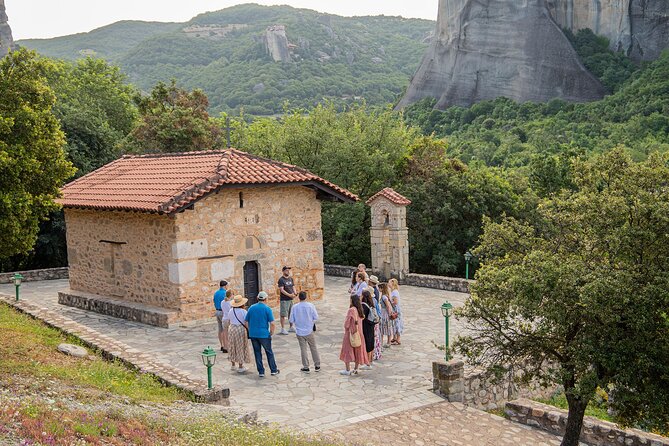 Meteora Monasteries Half-Day Small Group Tour with Transport - Saint Nicholas of Anapafsas and the photo-stop style viewpoints