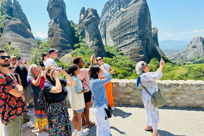 Meteora: Panoramic Morning Small Group Tour with Local Guide - Price and real value: what $35 includes, and what to budget for