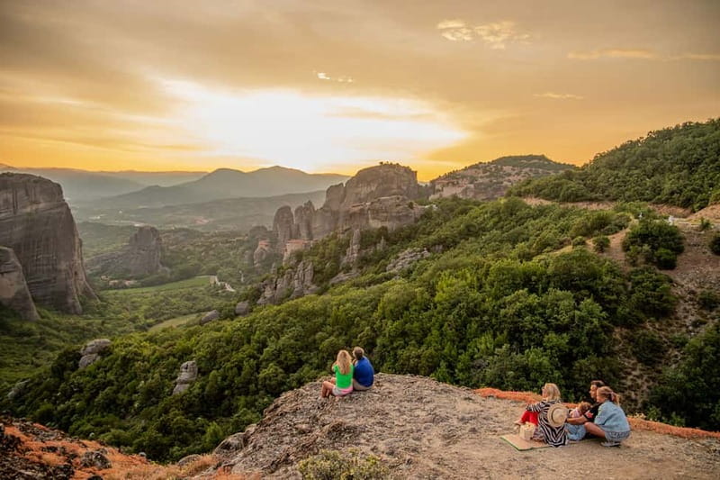 Meteora: Sunset Small Size Tour with Monasteries & Caves - Bandovas hermit caves: cave life at cliff level