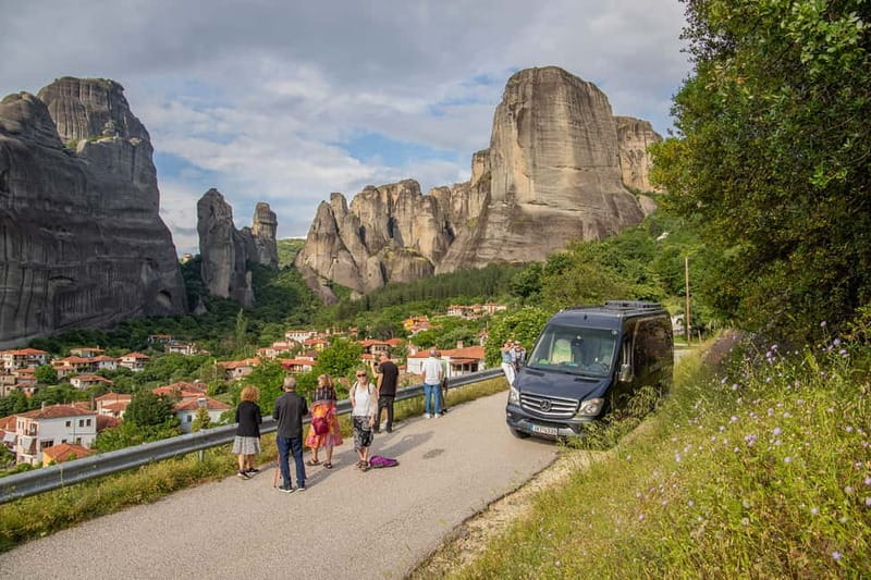 Meteora: Sunset Small Size Tour with Monasteries & Caves - Pickup, timing, and how the day flows on the minibus