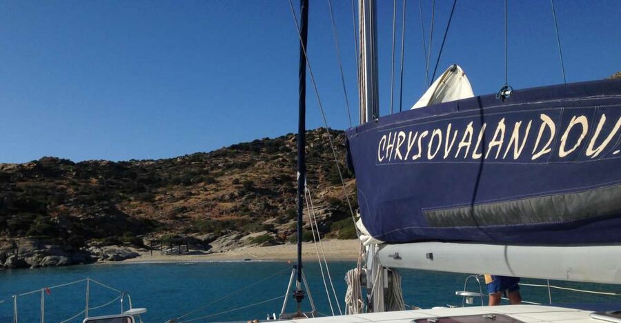Milos: Half-Day Morning Catamaran Cruise to Kleftiko - Kalogries Bay swim stop: how to enjoy the calm water without rushing