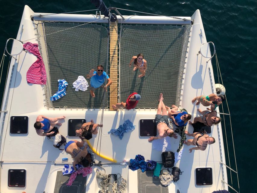 Milos: Half-Day Morning Catamaran Cruise to Kleftiko - From Port of Adamas to the western coast, you get the villages quickly