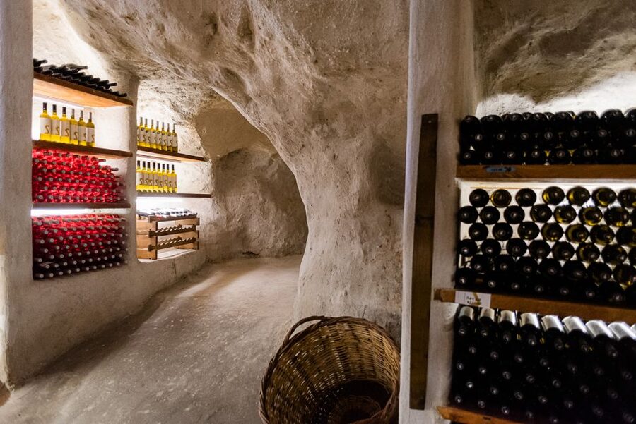Milos Island: Kostantakis Winery Wine Tasting Experience - Cheese pairings and island bites: more than an afterthought