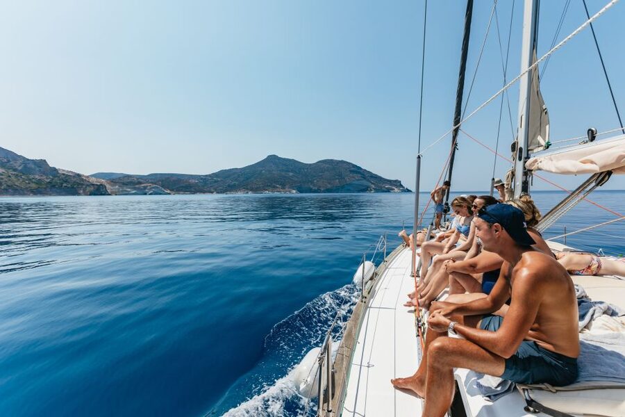 Milos: Kleftiko Cruise with Meal, Drinks and Photos at Sykia - Kleftiko Caves: the best swim window and the reason you booked