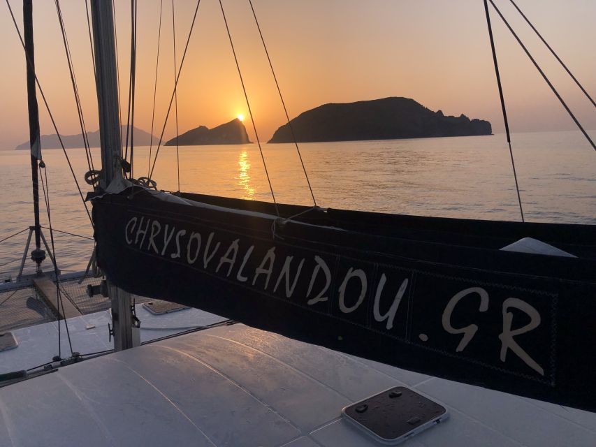Milos: Sunset Catamaran Cruise with Kleftiko Visit - 5.5 hours from Adamas to sunset, what the timing really means