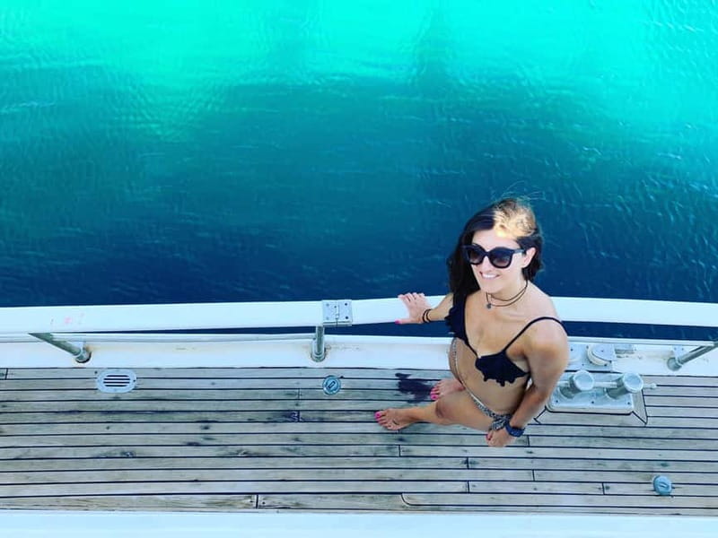 Mykonos: Delos and Rhenia Islands Cruise with BBQ Meal - Getting to the yacht: pickup from your hotel or meet at Ioannis Diakoftis pier
