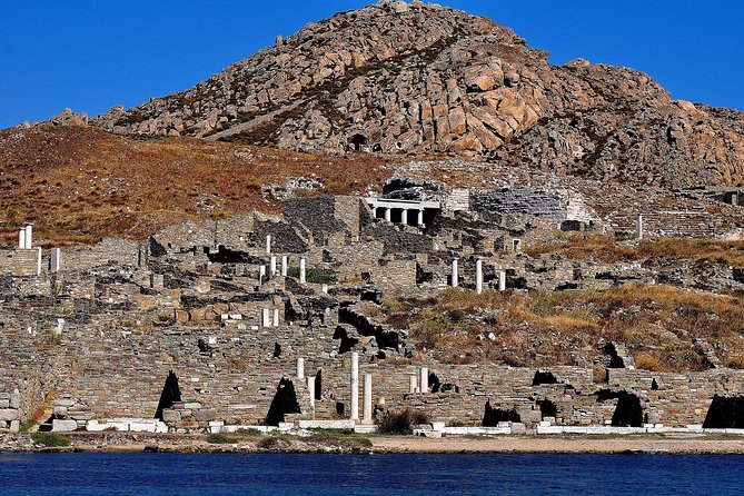 Mykonos Sail Cruise to Rhenia, Guided Tour of Delos, Lunch&Drinks - Boat Handling, Sea Conditions, and How to Stay Comfortable