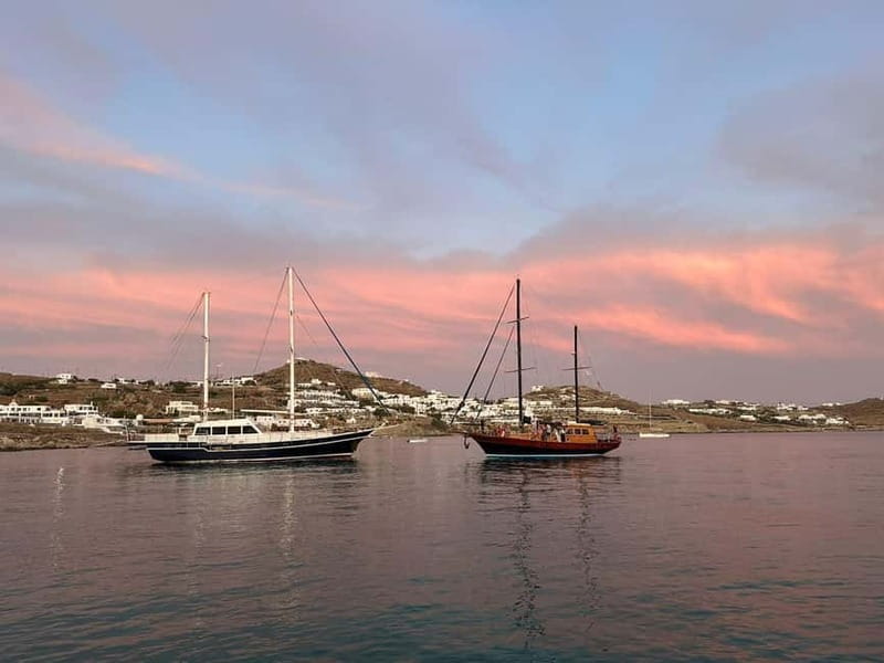Mykonos: Sunset Boat Cruise with Light Dinner & Drinks - Boats, group size, and comfort on a gulet