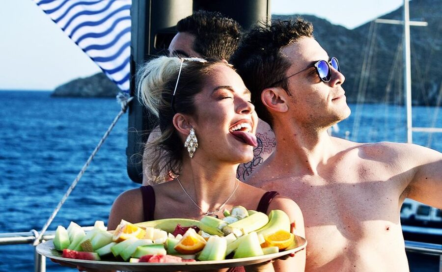 Mykonos: Sunset Boat Party with Open Bar & Live DJ - Key Points That Make This Boat Party Worth Your Time
