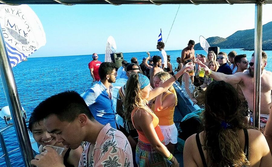 Mykonos: Sunset Boat Party with Open Bar & Live DJ - Price and Value: Is $128 Worth It in Mykonos?