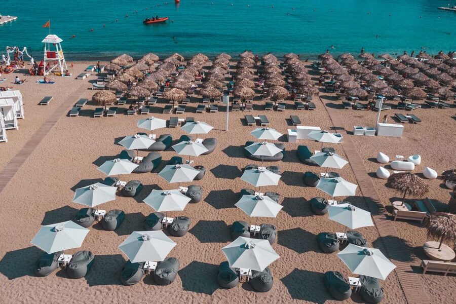 Mykonos: Super Paradise Beach with Sunbed at Thalas Mykonos - Super Paradise and the name trap near Mykonos Town