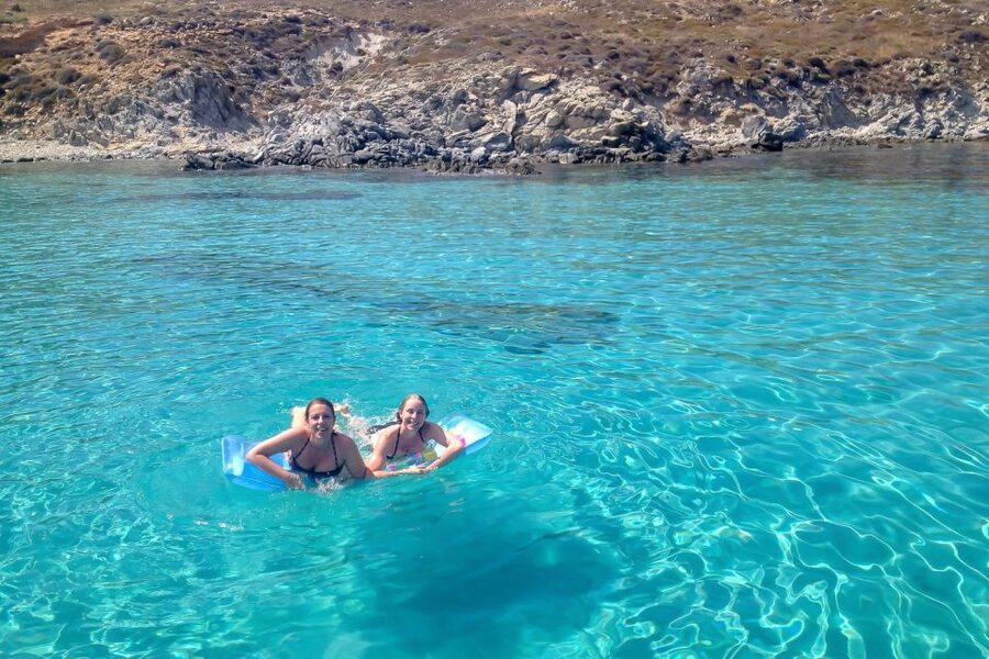 Mykonos: Yacht Cruise to Rhenia and Guided Tour of Delos - Delos archaeological time: what you actually see and why the guide matters
