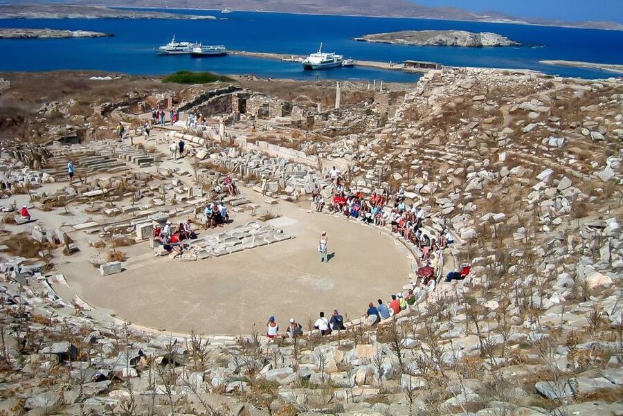 Mykonos: Yacht Cruise to Rhenia and Guided Tour of Delos - Price and value: what $141 buys you in real terms