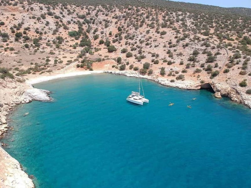 Naxos: Naxos Catamaran Sailing Cruise with Lunch and Drinks - Getting to Santa Maria: Meeting Point and First Impressions