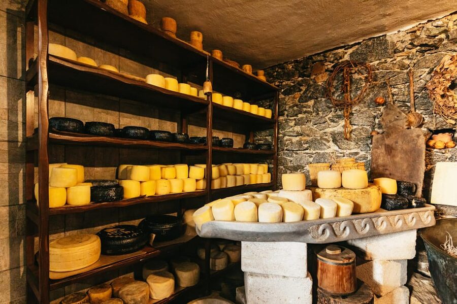 Naxos: Naxos Town Food Tour with Tastings and Wine - Kitron/citron spirit plus the wine lineup