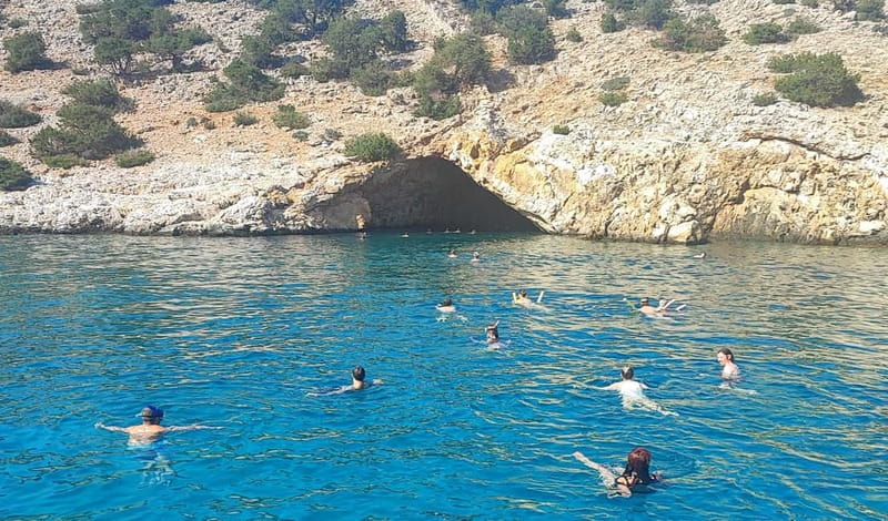 Naxos: Rina Cave-Koufonisi Cruise & Rina Cave Swim with BBQ - Boat comfort on a 100-person capacity wooden ship