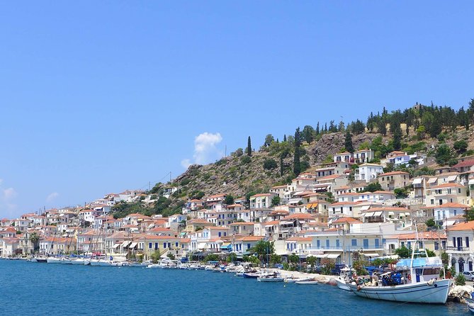 One Day Cruise to Hydra, Poros and Aegina from Athens - First impressions from Athens and Piraeus, where the day starts rolling