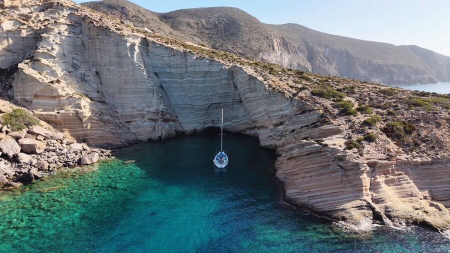 Paros Antiparos: Full-Day Boat Tour with Lunch & Drinks - Key points before you go