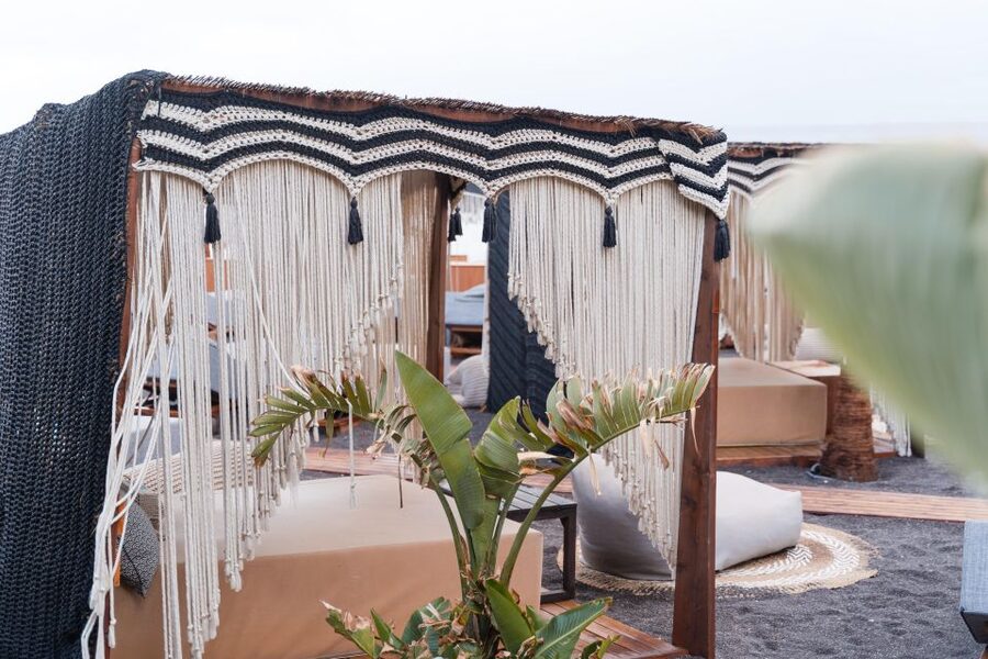 Perivolos Beach: Sun-Bed Experience FortyOne Bar Restaurant - The food and drinks side, where the day gets fun
