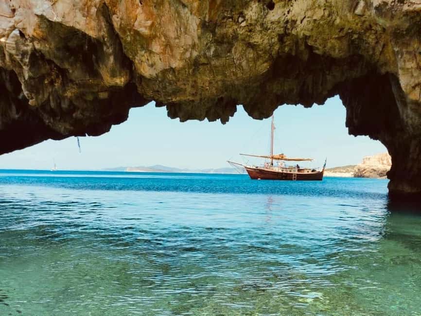 Pounta: A boat trip to the Pirate Cave - Safety, Fitness, and Comfort Level: Know What You’re Signing Up For