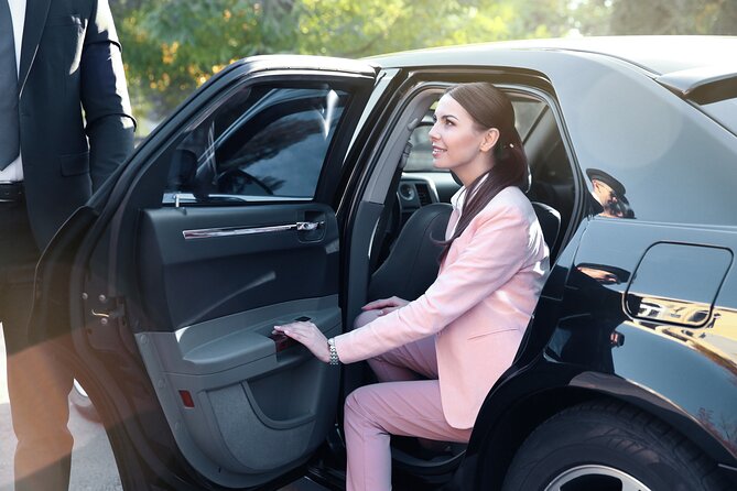 Private Arrival Transfer From Santorini Airport To All Destinations - Key Things That Make This Transfer Worth Your Attention