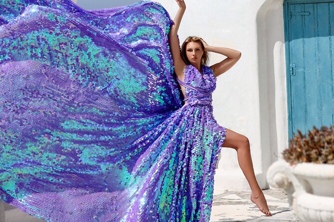 Private Flying Dress Photoshoot in Mikonos - Photo Delivery and Retouching: What You Actually Get