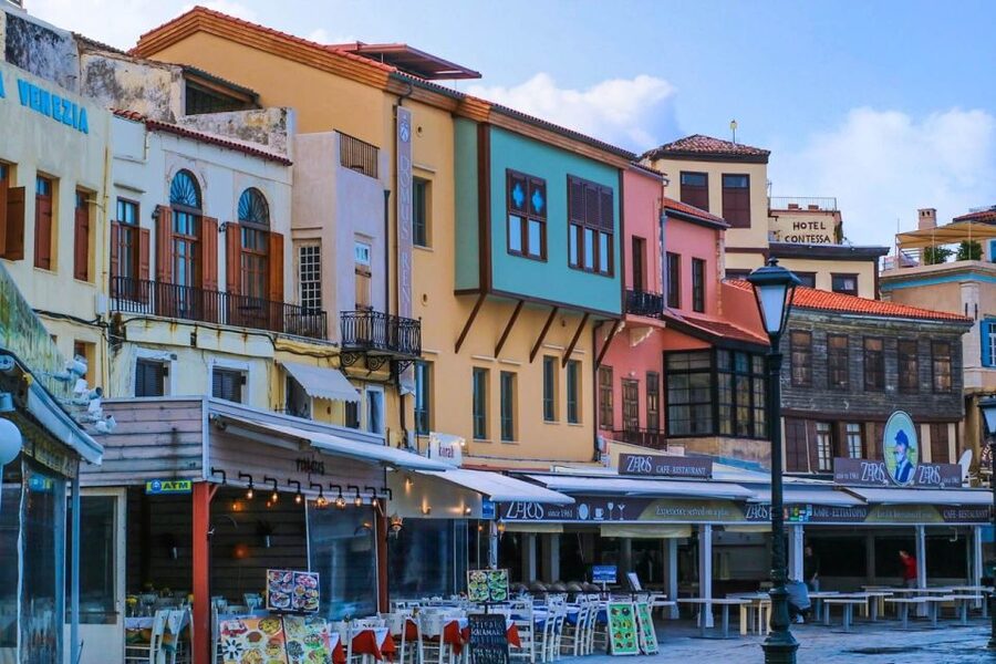Rethymno: Full or Half-Day Trip to Chania with Audio Guide - Why Chania From Rethymno Works So Well