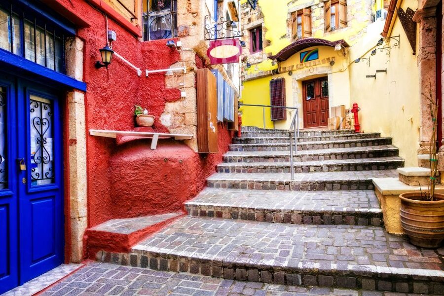 Rethymno: Full or Half-Day Trip to Chania with Audio Guide - Lunch Strategy: Eat Where You Want, When You Want