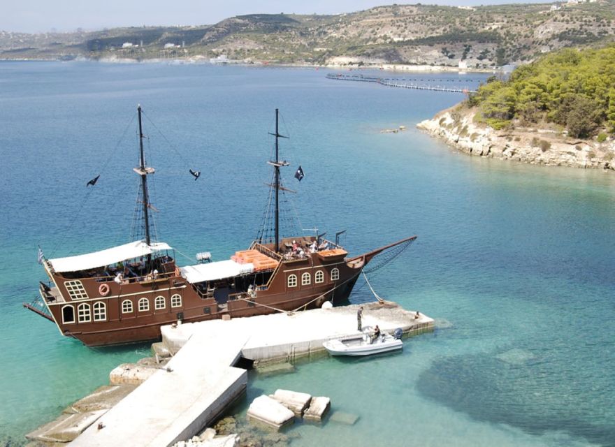 Rethymno: Mini Pirate Boat Cruise with Swimming Stop - The Camarola Arch and Pirate Caves: How to Enjoy Them Without Overthinking