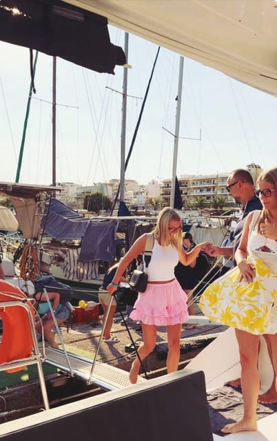 Rethymno: Sunset Catamaran Cruise - Sushi & Open Bar - Sushi, Snacks, and the Open Bar Rhythm