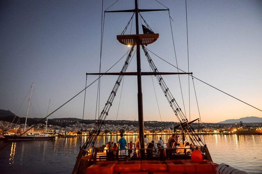 Rethymno: Sunset Cruise on a Wooden Pirate Boat - What the included beer or soft drink changes (and why it matters)