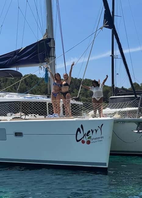 Rhodes: All inclusive Catamaran Escape with Lunch & Drinks - Food and Value at $82: Why This Feels Like a Bundle, Not a Bare Boat Tour