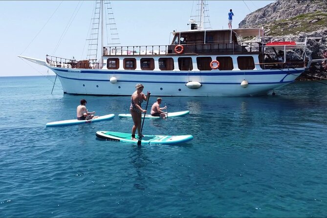 Rhodes Cruise - Fun in the Sun - Drinks and onboard comfort: local wine, WiFi, and a real restroom