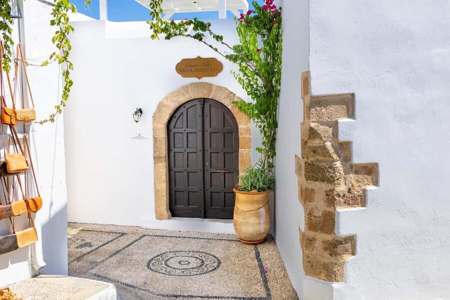 Rhodes: Easy Morning Transfer to Lindos & 4 Hours Free Time - Who this Lindos day trip suits best (and who should skip it)