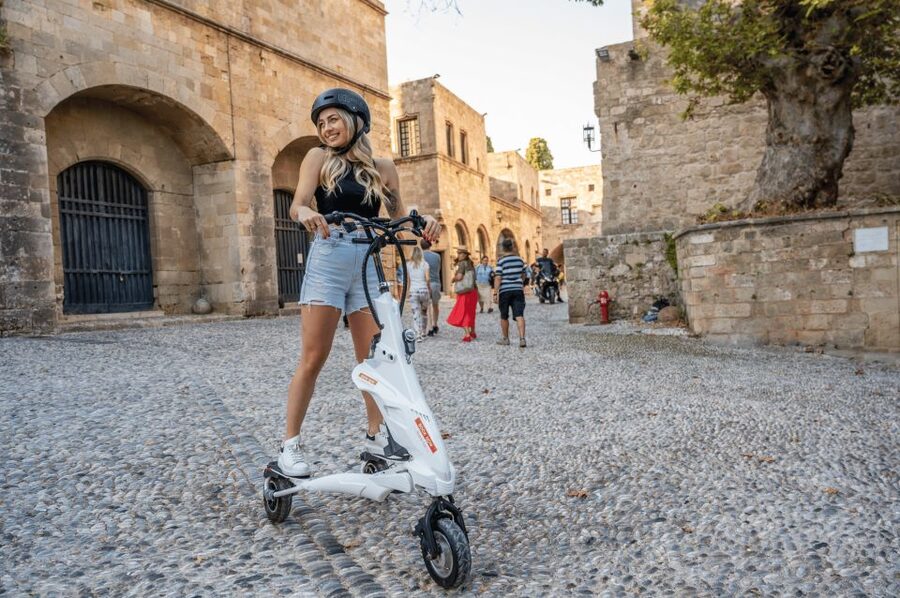 Rhodes: Explore the New and Medieval City on Trikkes - New Town Connections: Rhodes Town Hall and What You Learn Between Stops