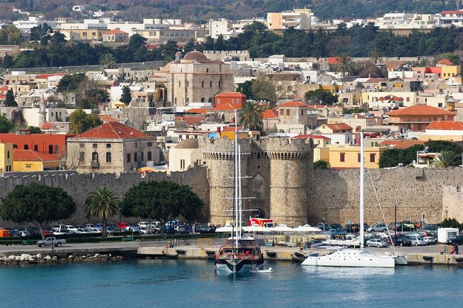 Rhodes Old Town Walking Tour (Small Group) - Getting your bearings fast in Rhodes Old Town