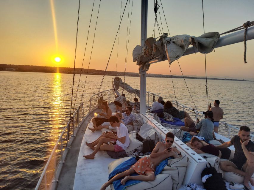Rhodes: Sunset Cruise with Open Bar, Dinner, & Live Music - Timing That Works: A Clear 3-hour Plan With a Proper Dinner Break
