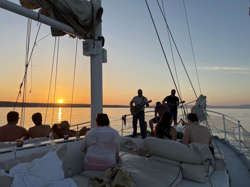 Rhodes: Sunset Cruise with Open Bar, Dinner, & Live Music - The Sunset Moment, Moon Rising, and Why the View Depends on the Day