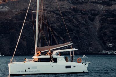 Romantic Sunset Catamaran Caldera Cruise incl. Meal & Drinks