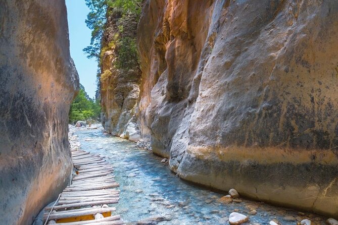 Samaria Gorge Hiking from Chania with Professional Hiking Guide - Key things I’d plan around