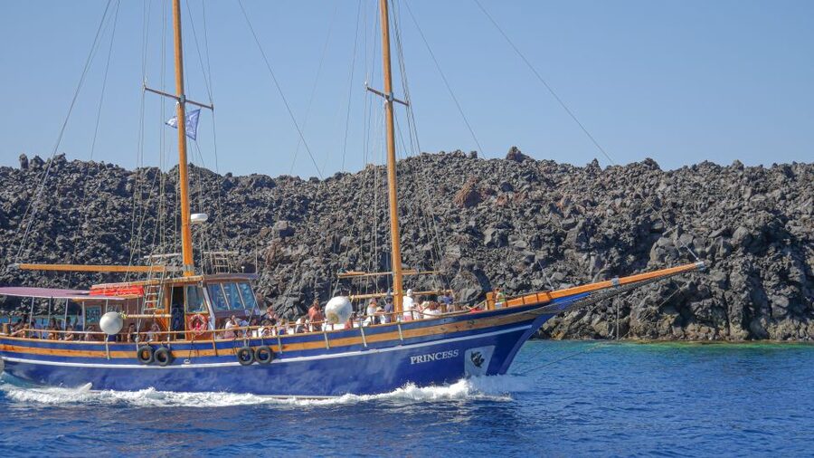 Santorini 2-Day Combo: Volcano Boat Cruise & Island Bus Tour - How this 2 day mix keeps Santorini from feeling rushed