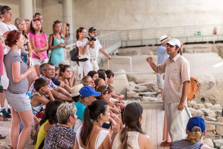 Santorini 2-Day Combo: Volcano Boat Cruise & Island Bus Tour - Day 2 island bus tour: Akrotiri, Emborio village, Perissa beach, and wine tasting