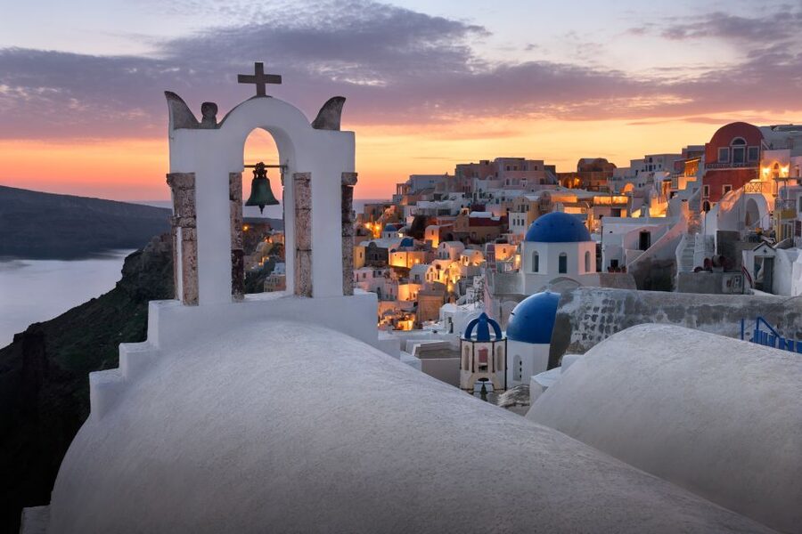 Santorini 2-Day Combo: Volcano Boat Cruise & Island Bus Tour - Day 1 volcano cruise: Nea Kameni crater views plus Palea Kameni hot springs