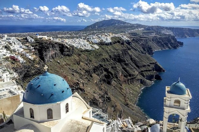 Santorini 5 Hours Sightseeing Tour - Getting There: The 10:00 am Start and Minivan Comfort