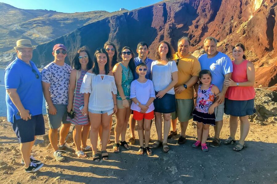 Santorini: 6-Hour Best of Santorini Private Experience - Choosing Megalochori or Pyrgos: The Villages That Round Out the Day