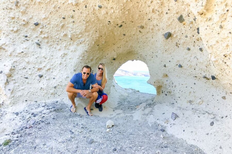 Santorini: 6-Hour Best of Santorini Private Experience - Getting Picked Up and Getting Comfortable in a Private Vehicle