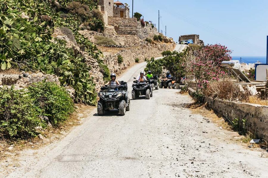Santorini: ATV Quad Bike Tour with Lunch and Pickup - The 3-hour flow: how the ride and stops usually work