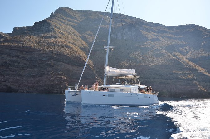Santorini Caldera Gold Day Cruise with BBQ on board and Open Bar - Why This 5-Hour Caldera Cruise Works So Well for a Santorini Day