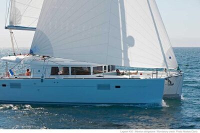 Santorini Caldera Sailing Tour with BBQ Lunch and Drinks